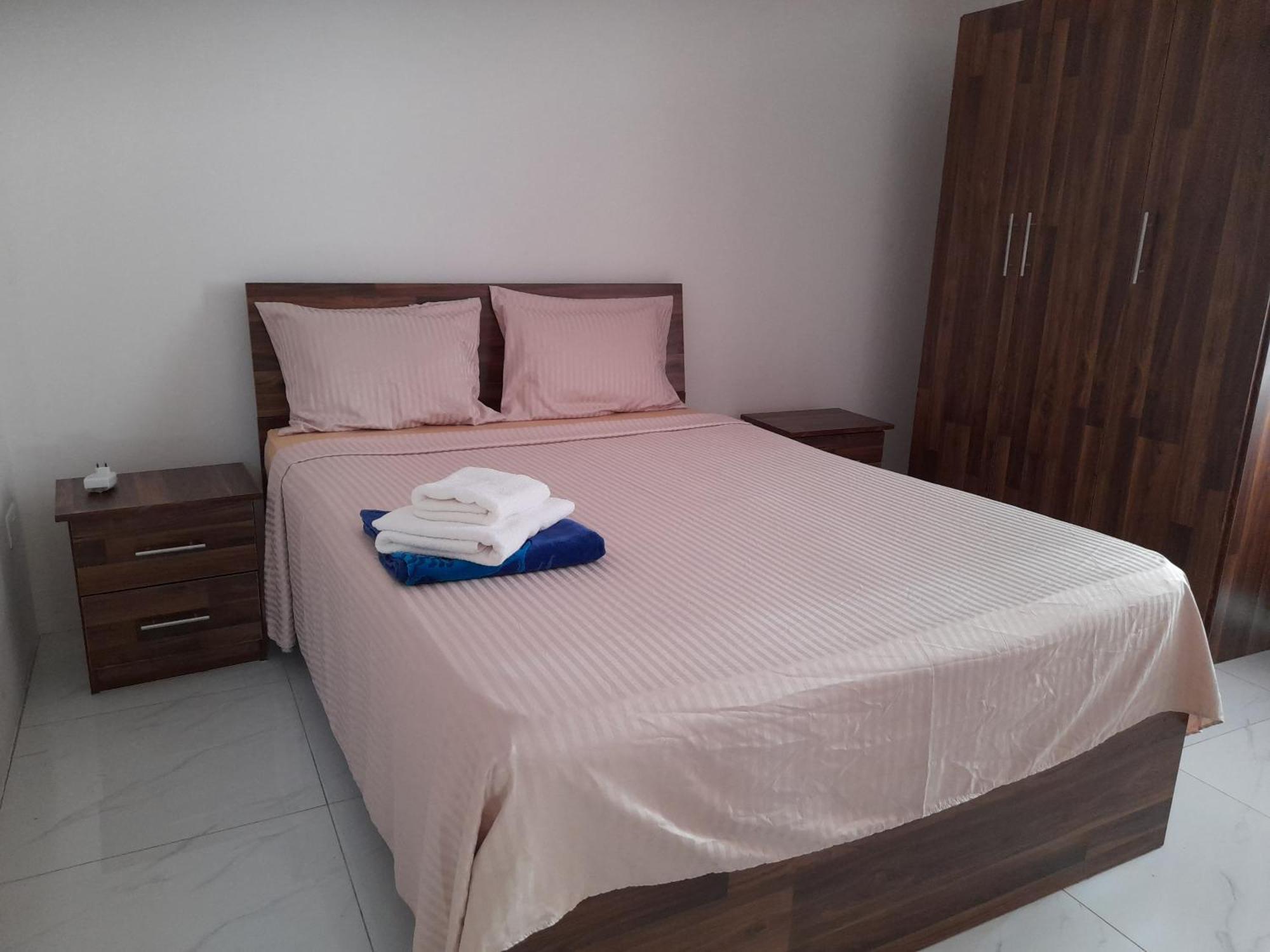 R & L Seaside Appartment Flic en Flac Екстер'єр фото